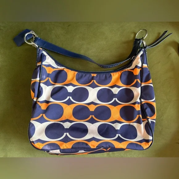 Coach Shoulder Bag Navy, White, Orange Signature C Pattern with wallet - Picture 2 of 15